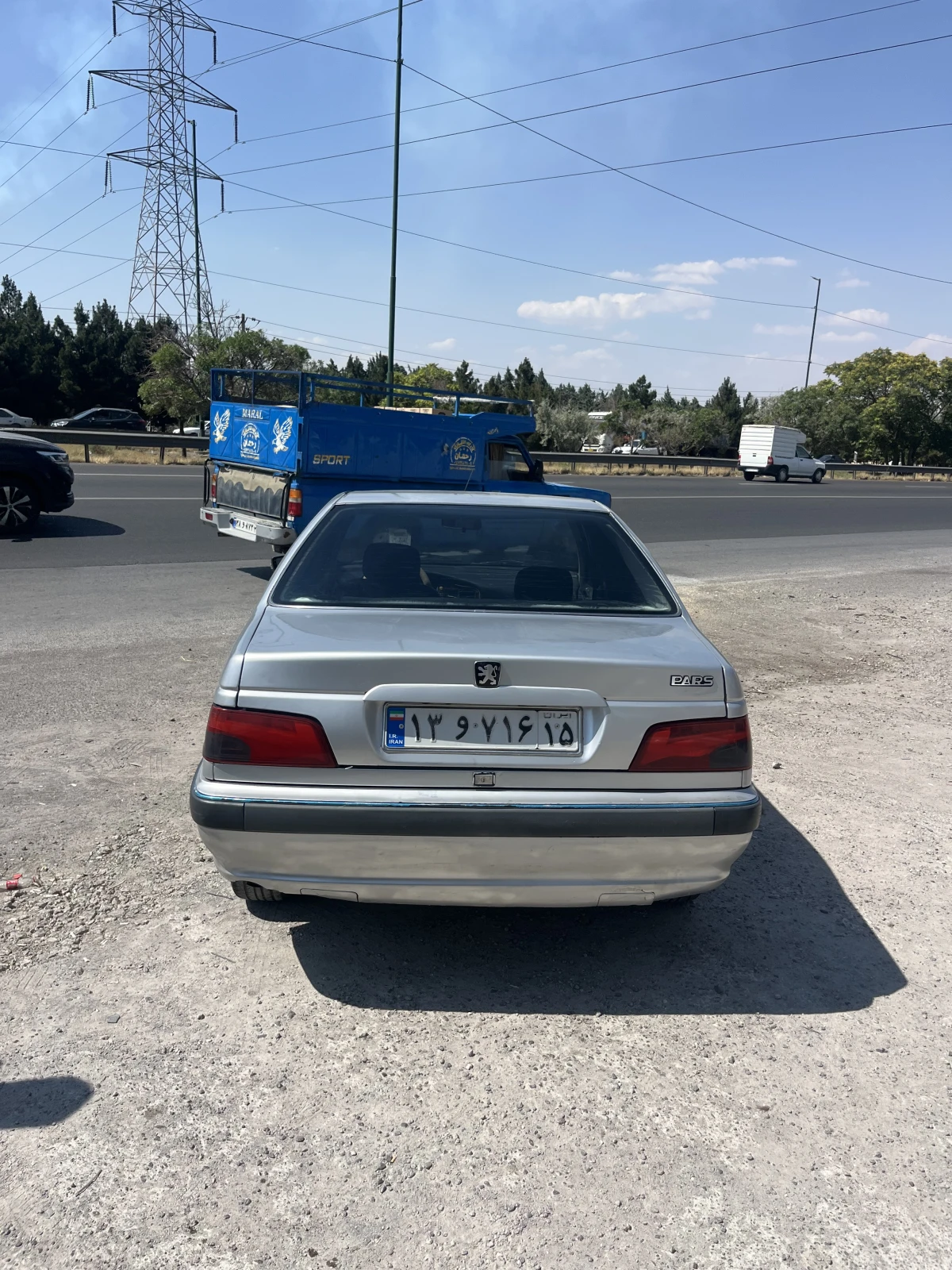 پارس مدل۸۵ - عقب