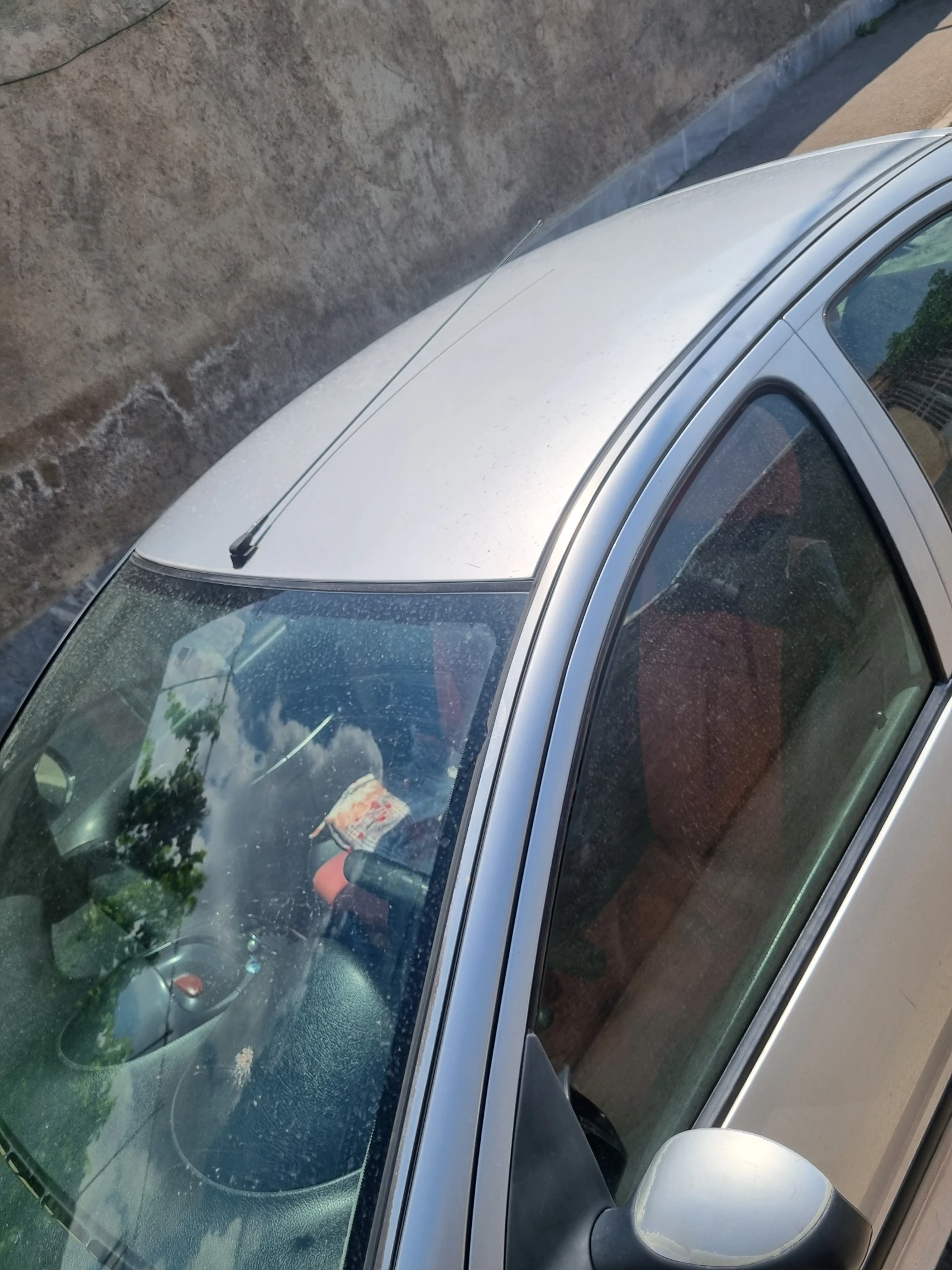 پژو ۲۰۶ تیپ ۲ مدل ۸۴ - سمت چپ